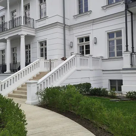 Deluxe-suite In Der Privaten Residenz 아파트
