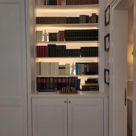 Deluxe-suite In Der Privaten Residenz 하일리겐담